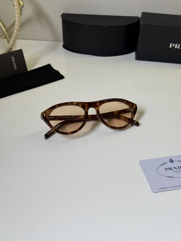 Prada_15S_Tiger_Peach