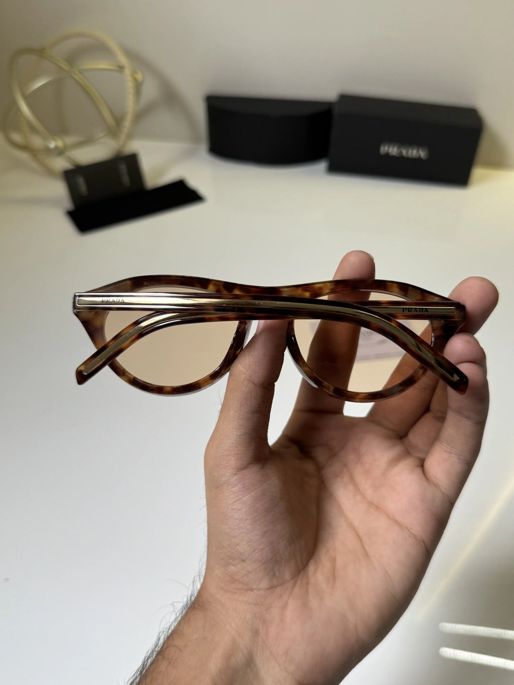 Prada_15S_Tiger_Peach