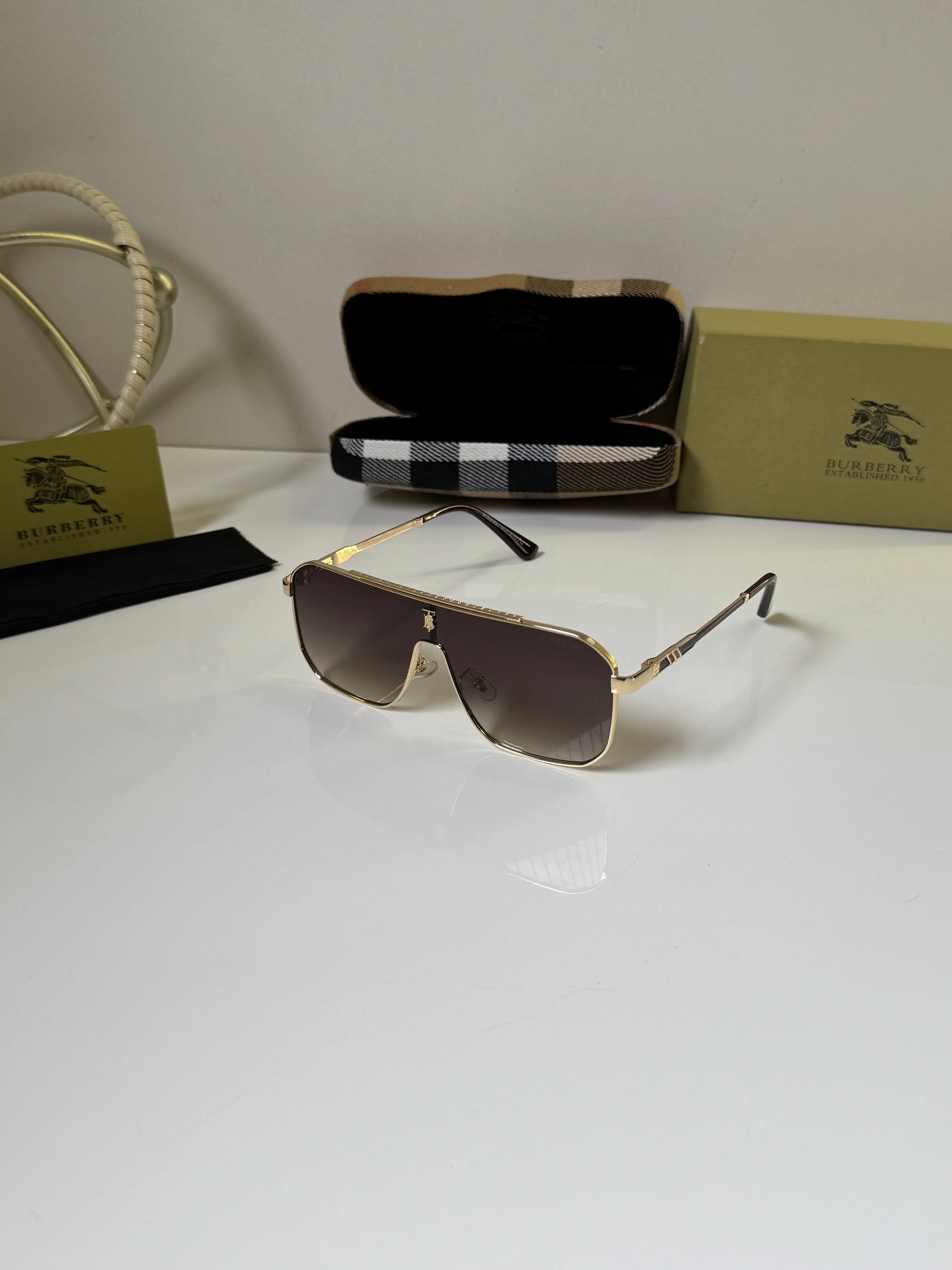Burberry_4136_Gold_Brown_Shaded