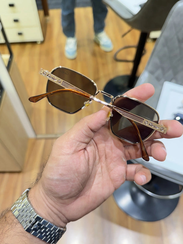 Cartier_00651_gold_brown