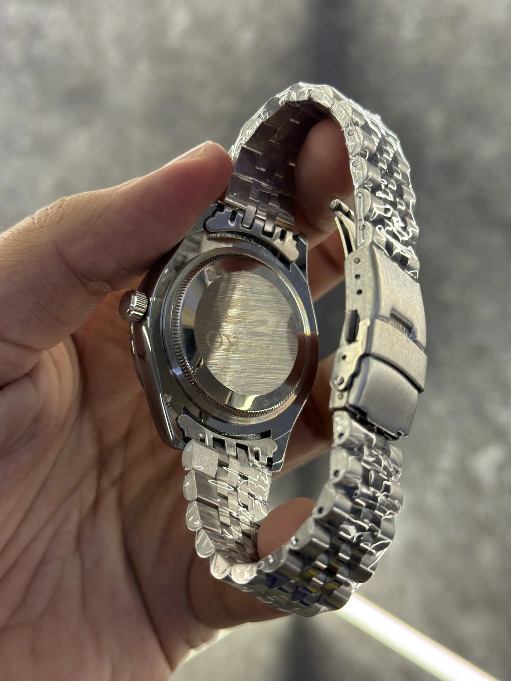 Seiko mod date just roman black