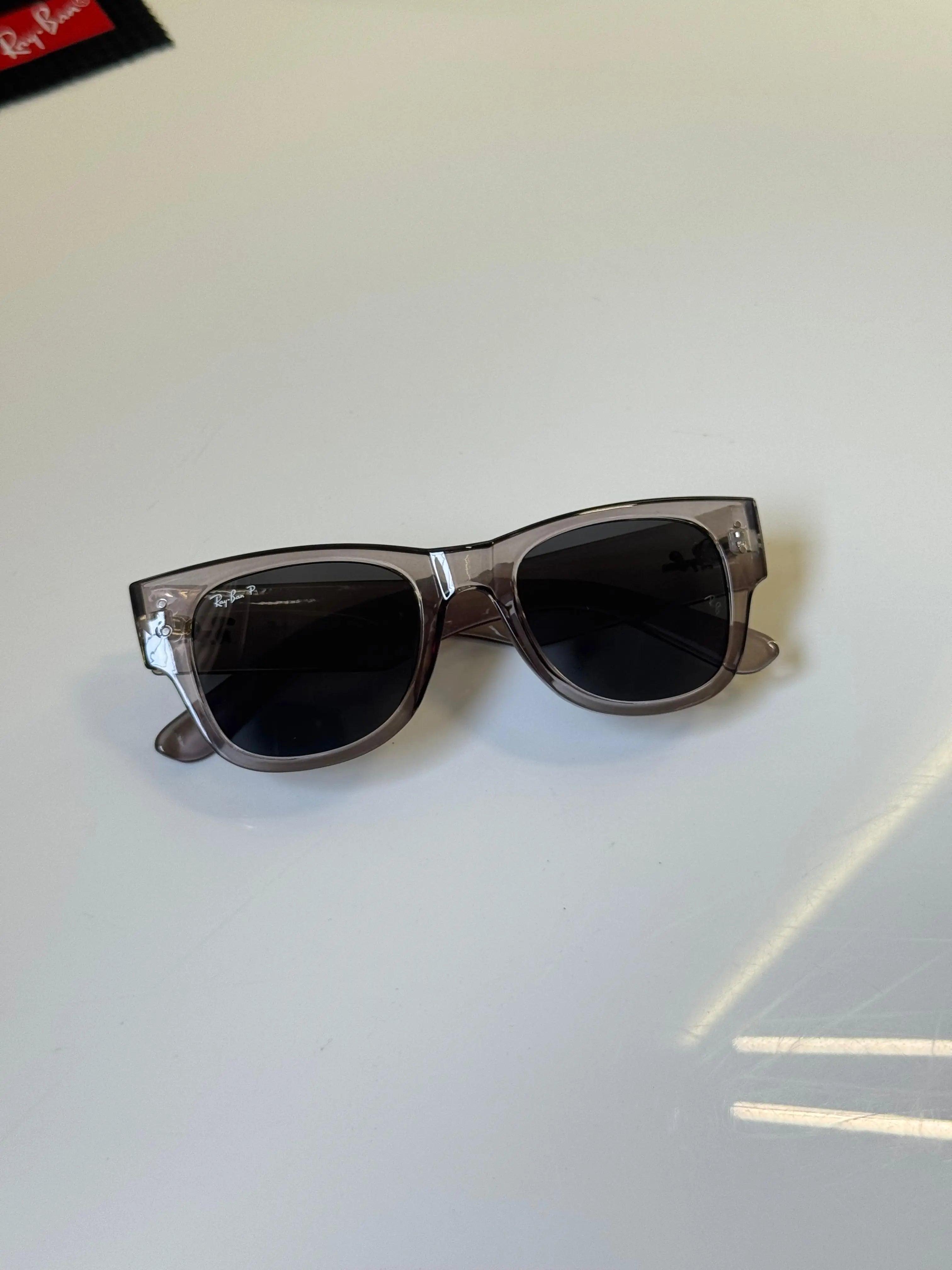 Rayban_840_Grey