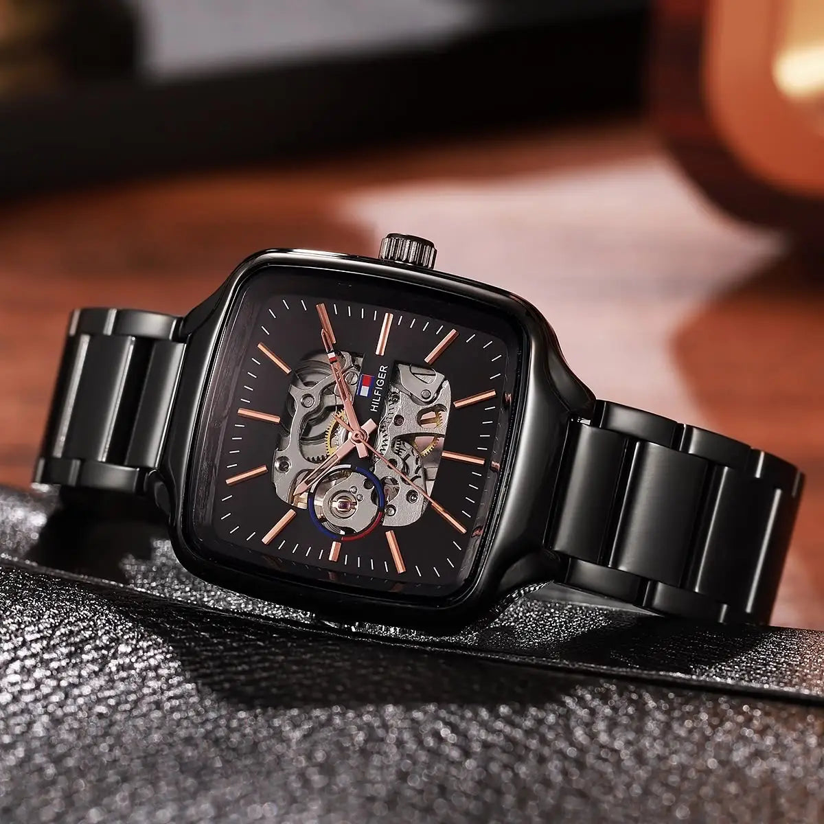Tomm_y Hilfige_r Automatic 182