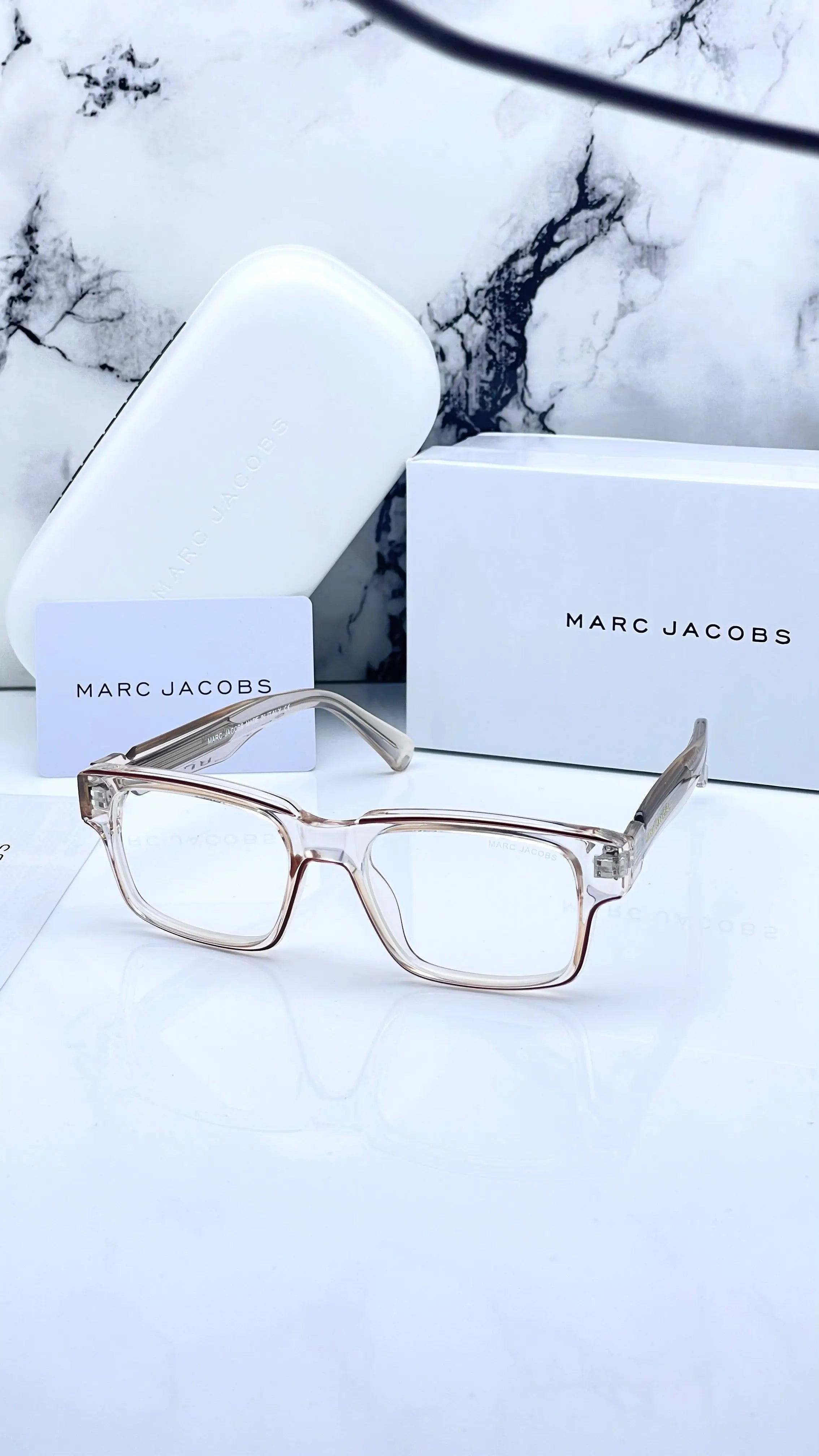 Marc jacobs 1117 peach tiger plano Main image