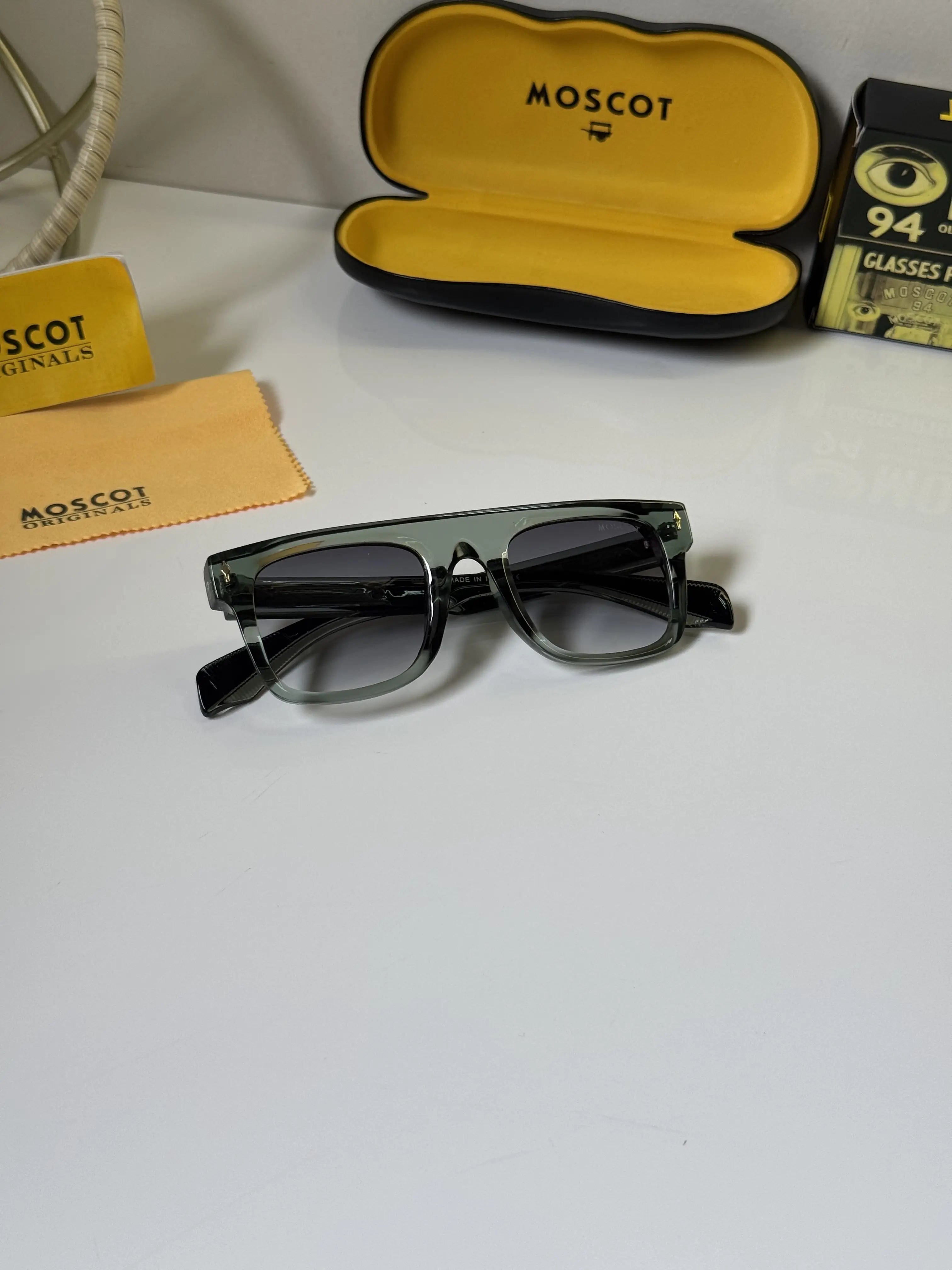 Moscot_6211_Green