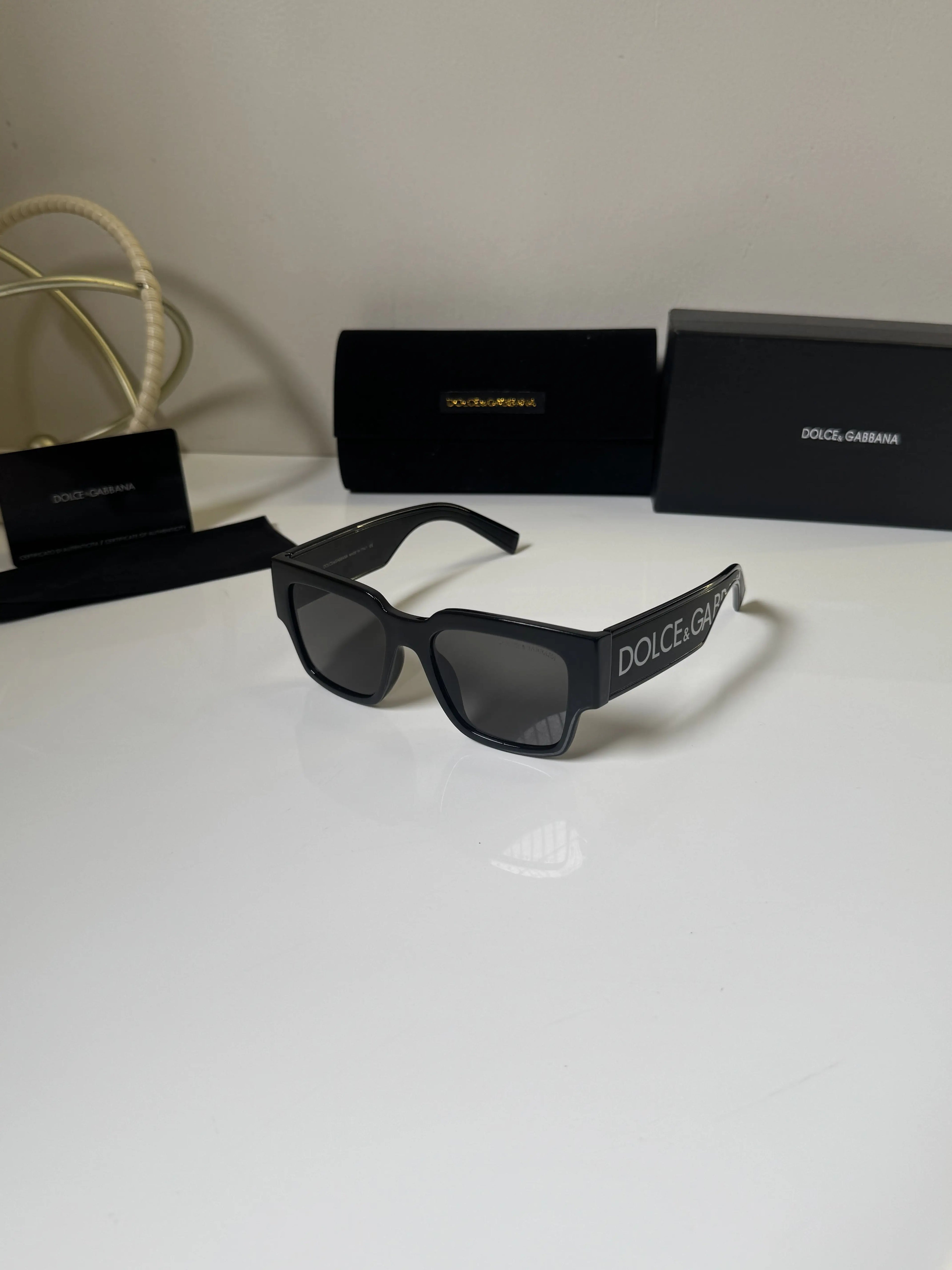 Dolce_Gabbana_6184_Black