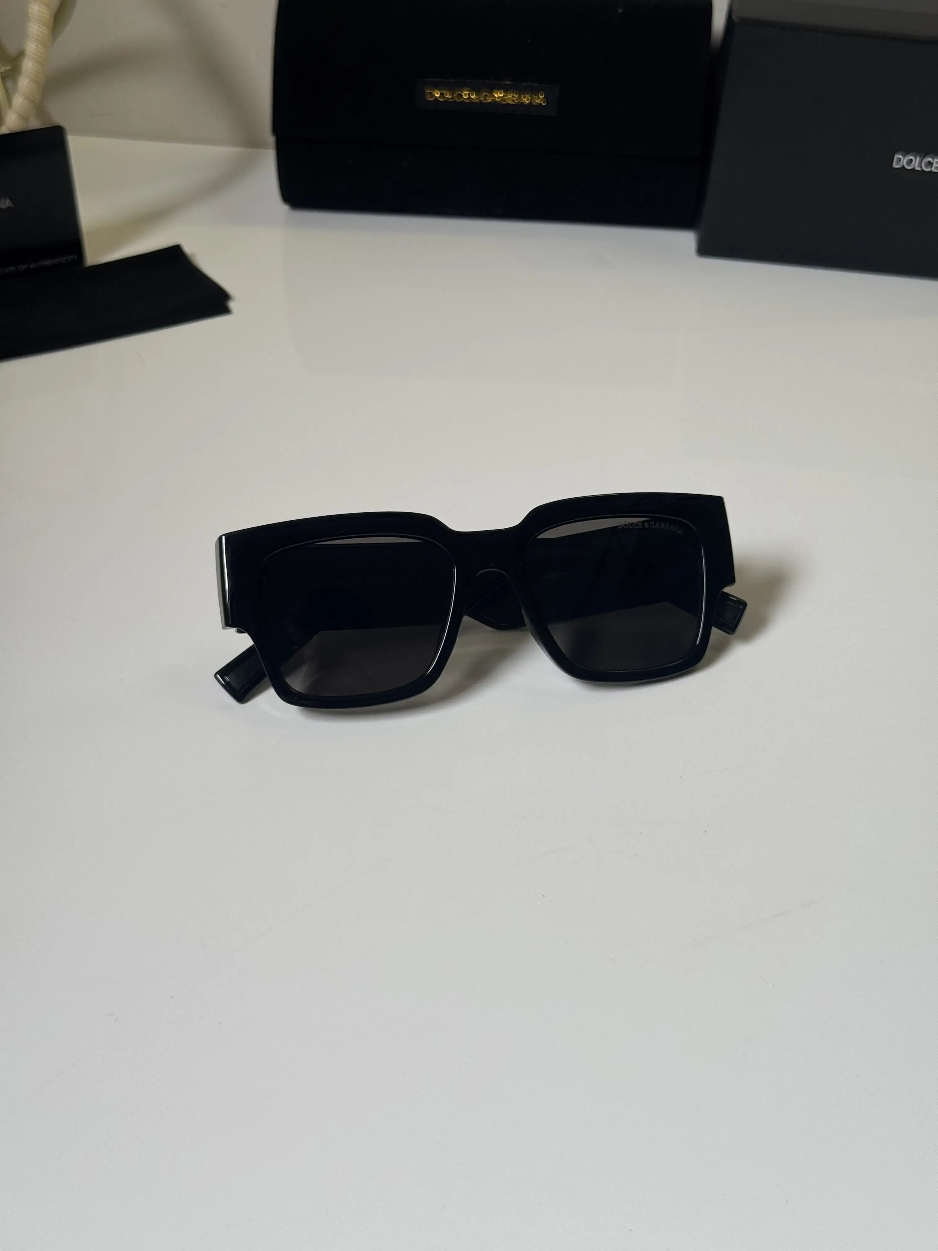 Dolce_Gabbana_6184_Black