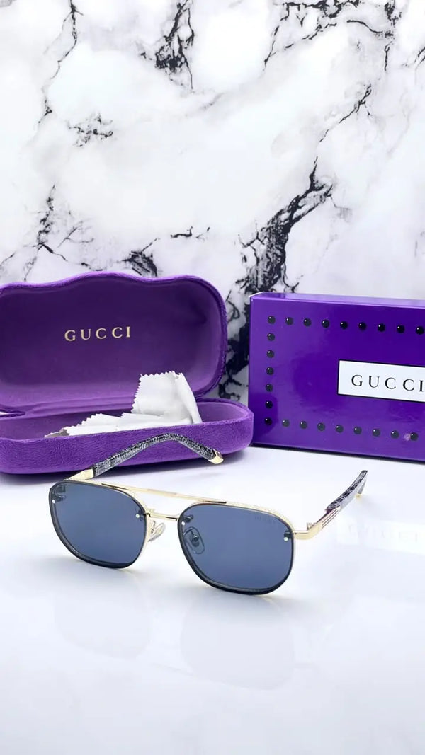 Gucci 213 gold black