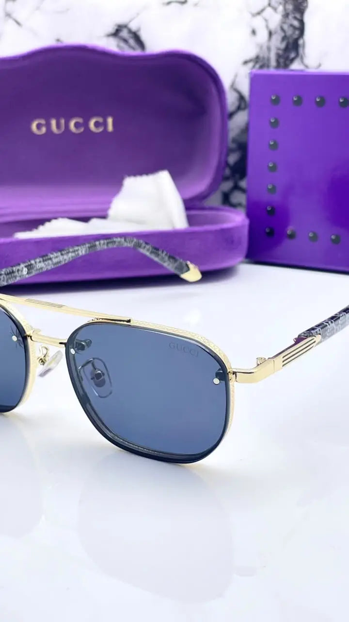 Gucci 213 gold black