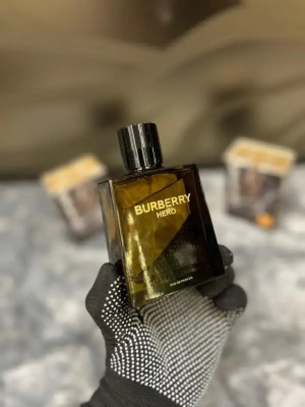 327 Burberry Hero Eau De Parfum 100ML - For Him