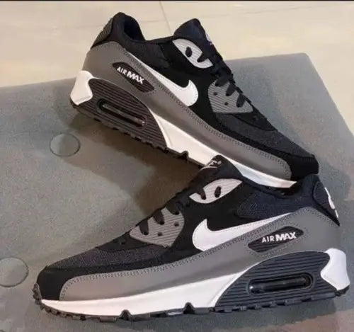 Nik e AirMax 90 Essentia l White Black