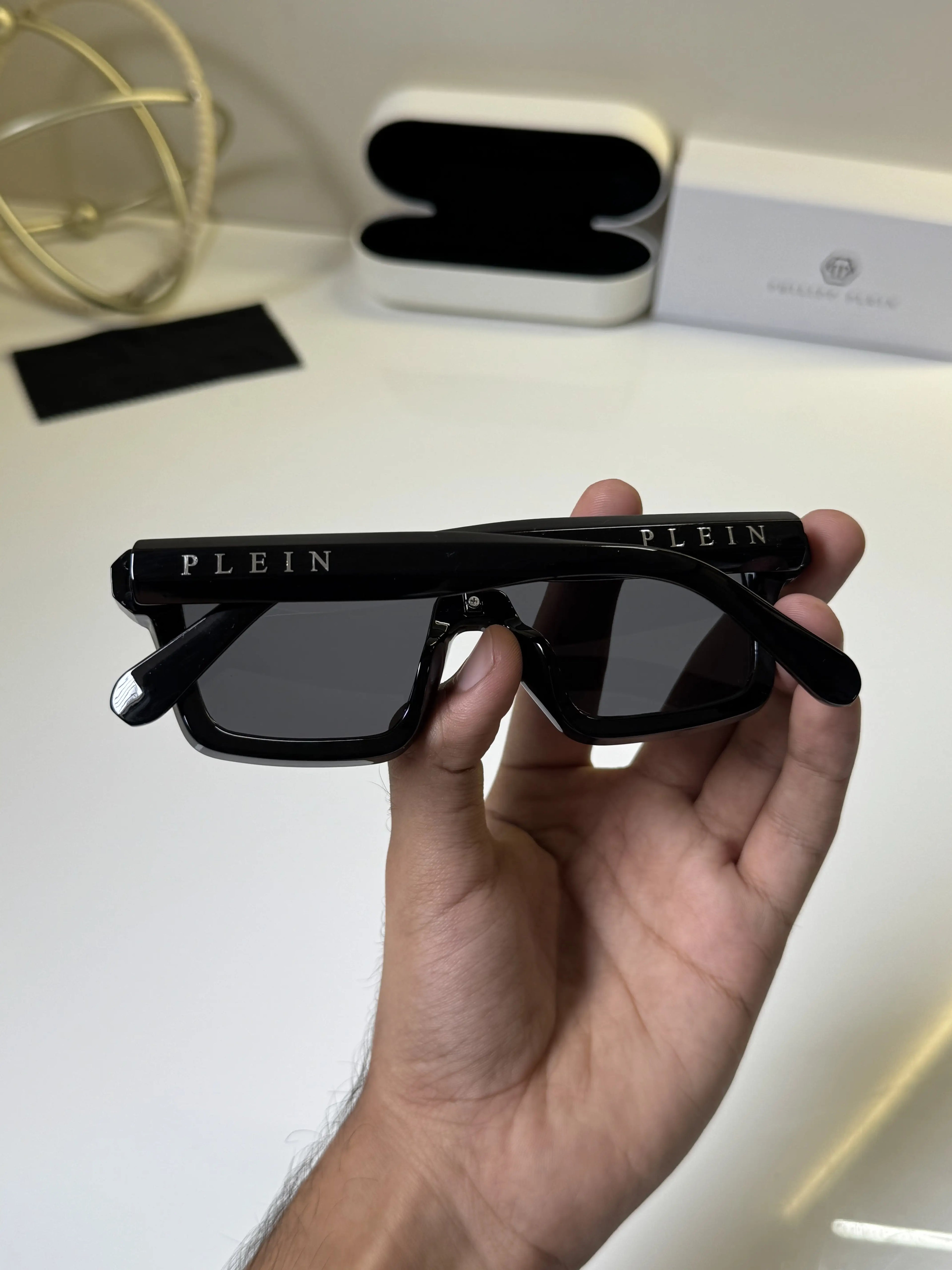 Philipp_Plein_123_Black