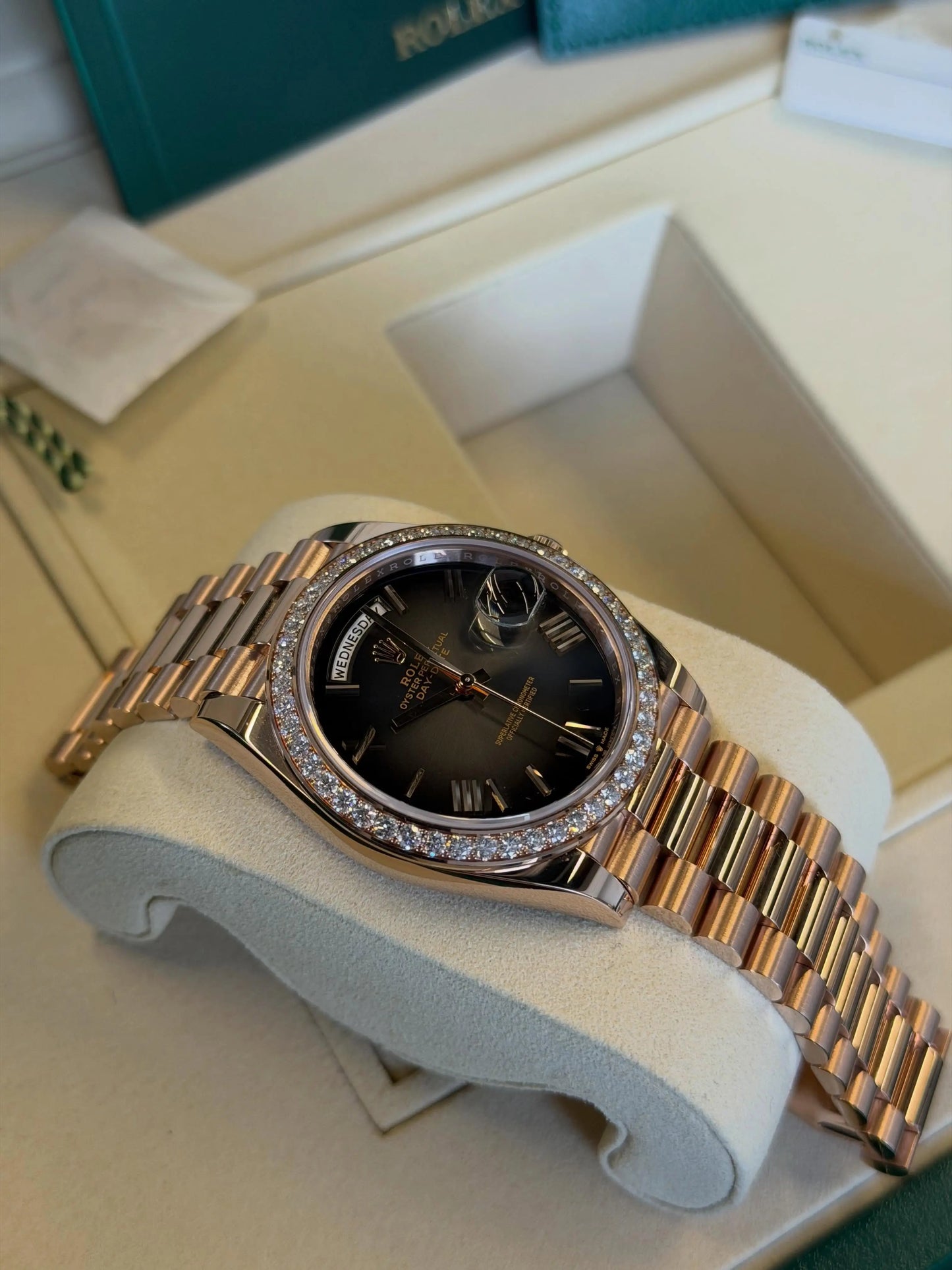 Rolex Day Date Diamond Rosegold Black
