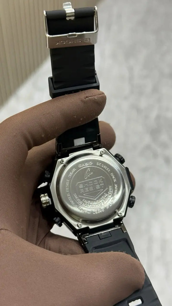 G SHOCK X FERRARI