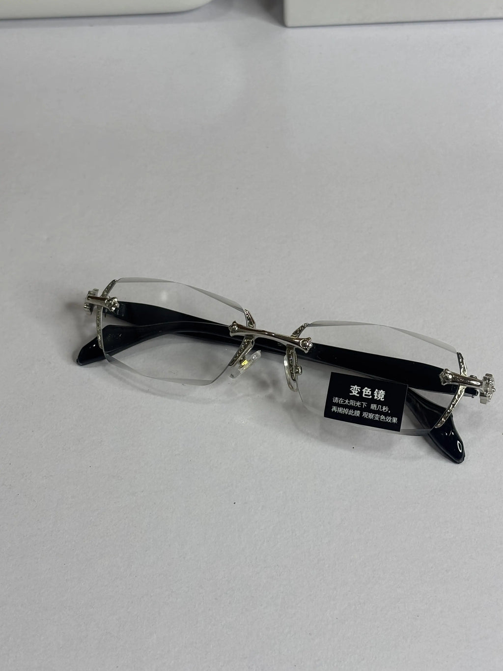 Chrome Hearts Old Money Frameless Silver