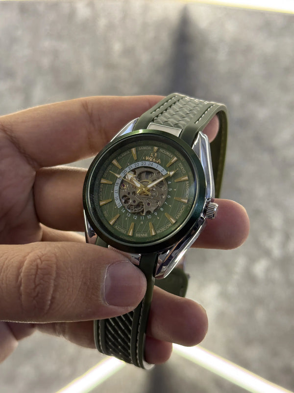 Omega Aqua Terra World Map Green Automatic 100