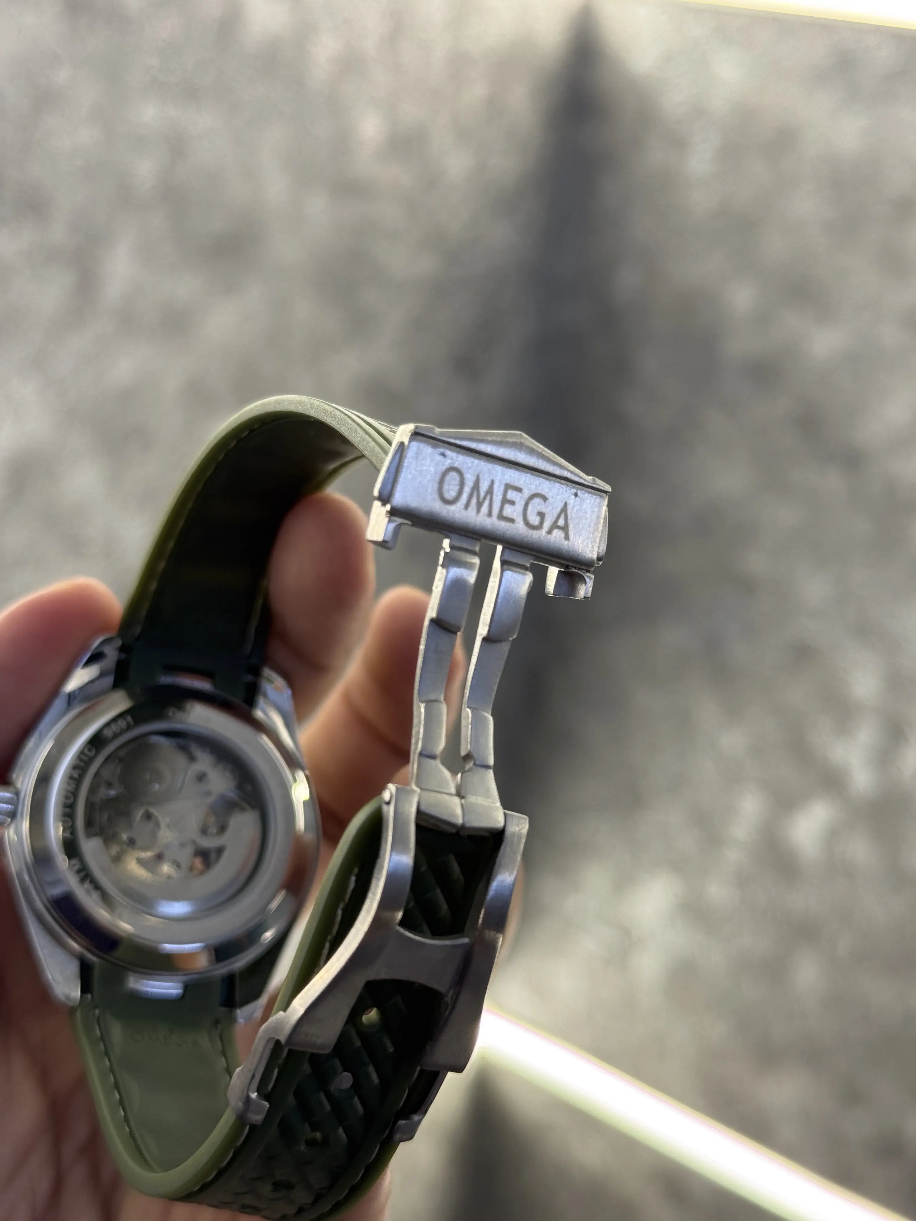 Omega Aqua Terra World Map Green Automatic 100