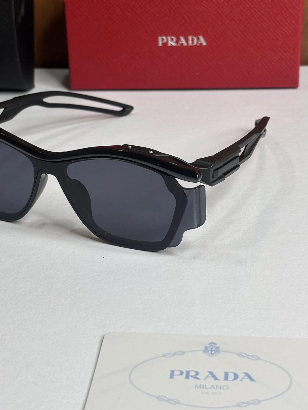 Prada 8899 Black