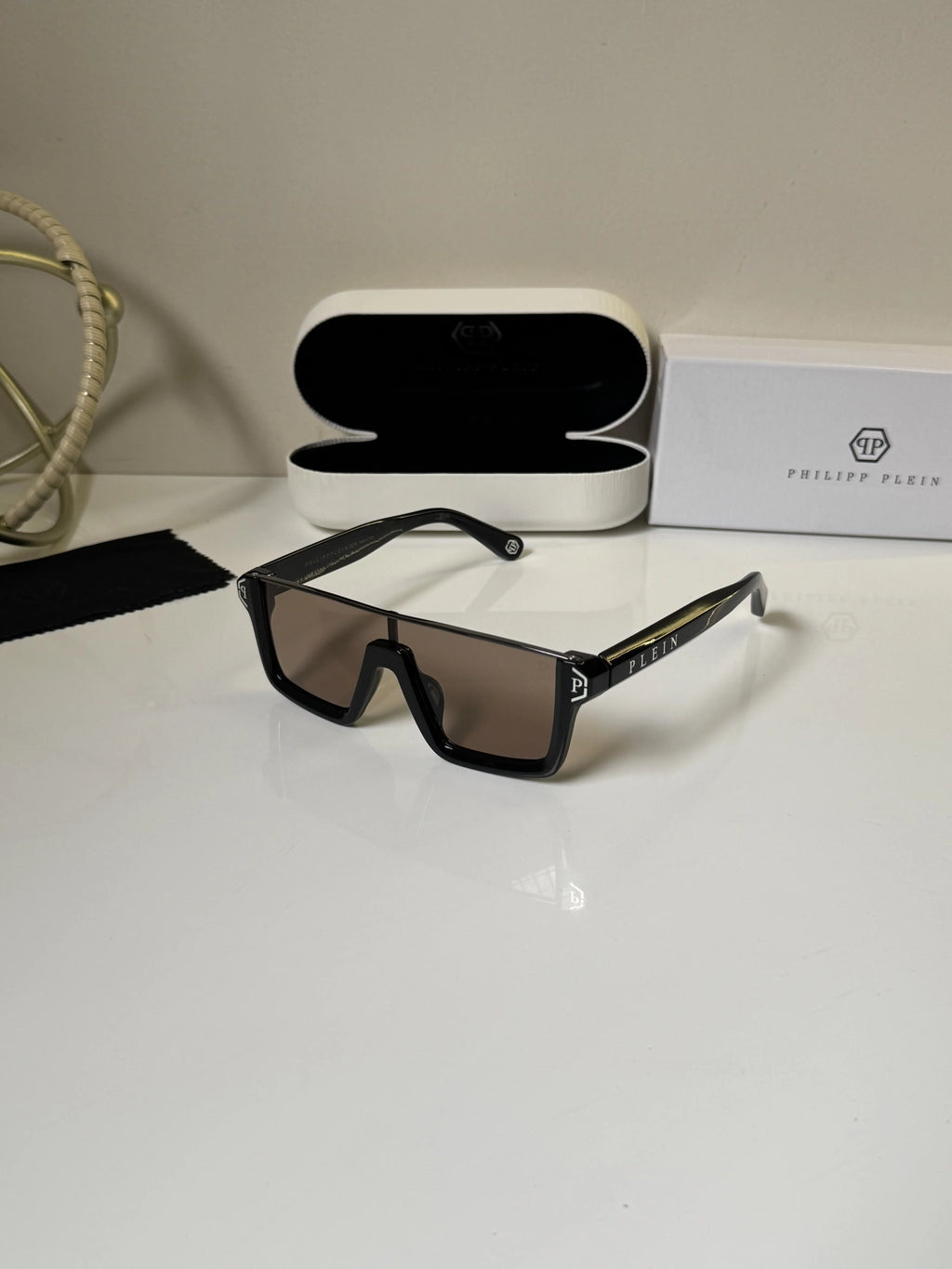Philipp_Plein_123_black_Brown