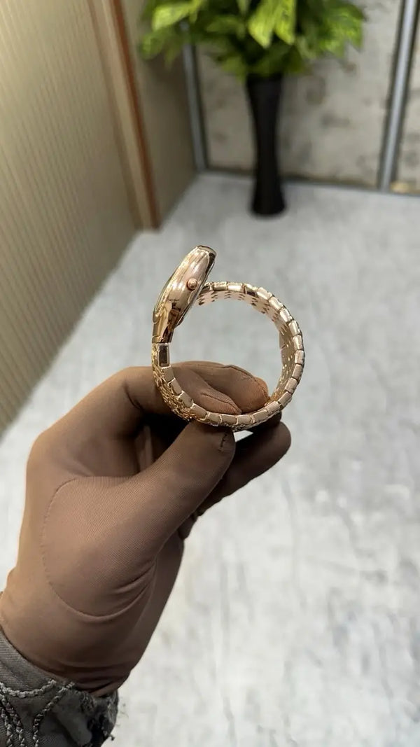 BVLGARI SERPENTI TUBOGAS STUDS CAPSULE