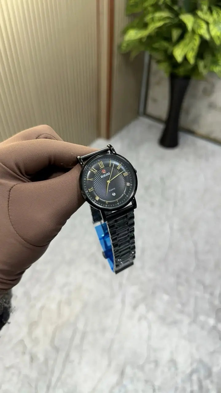 Rado,centrix style black dial roman index quartz watch