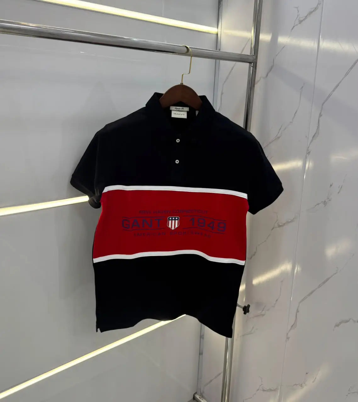 Gant Black Logo Work Premium Polo T-shirt Secondary image