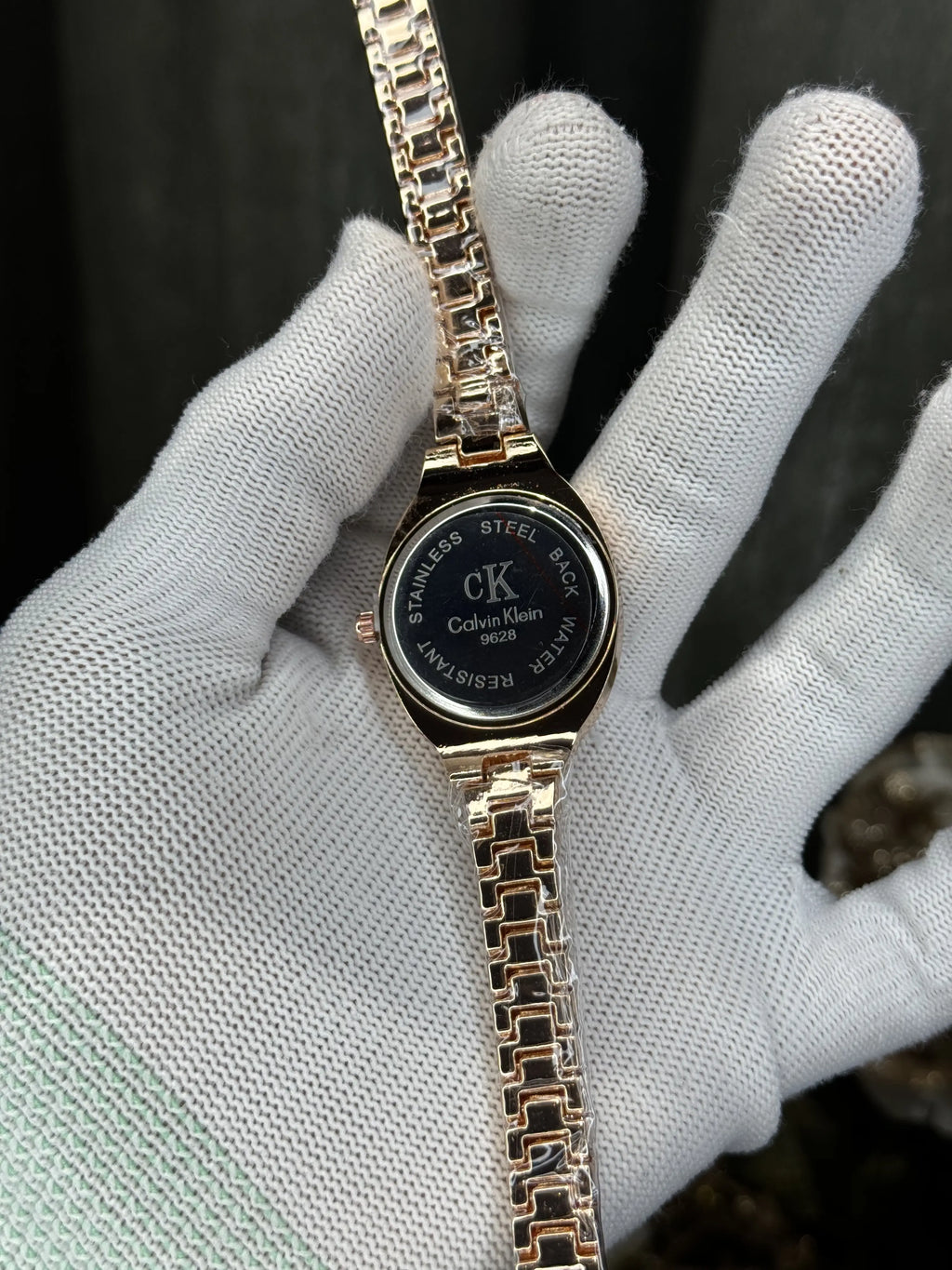 Calvin Klei n Oval Copper Green Premium Watch