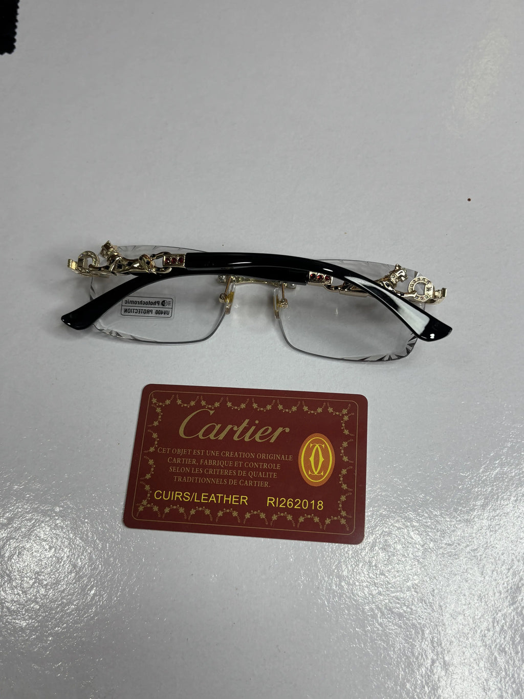 Cartier 2520 Gold Black Frame