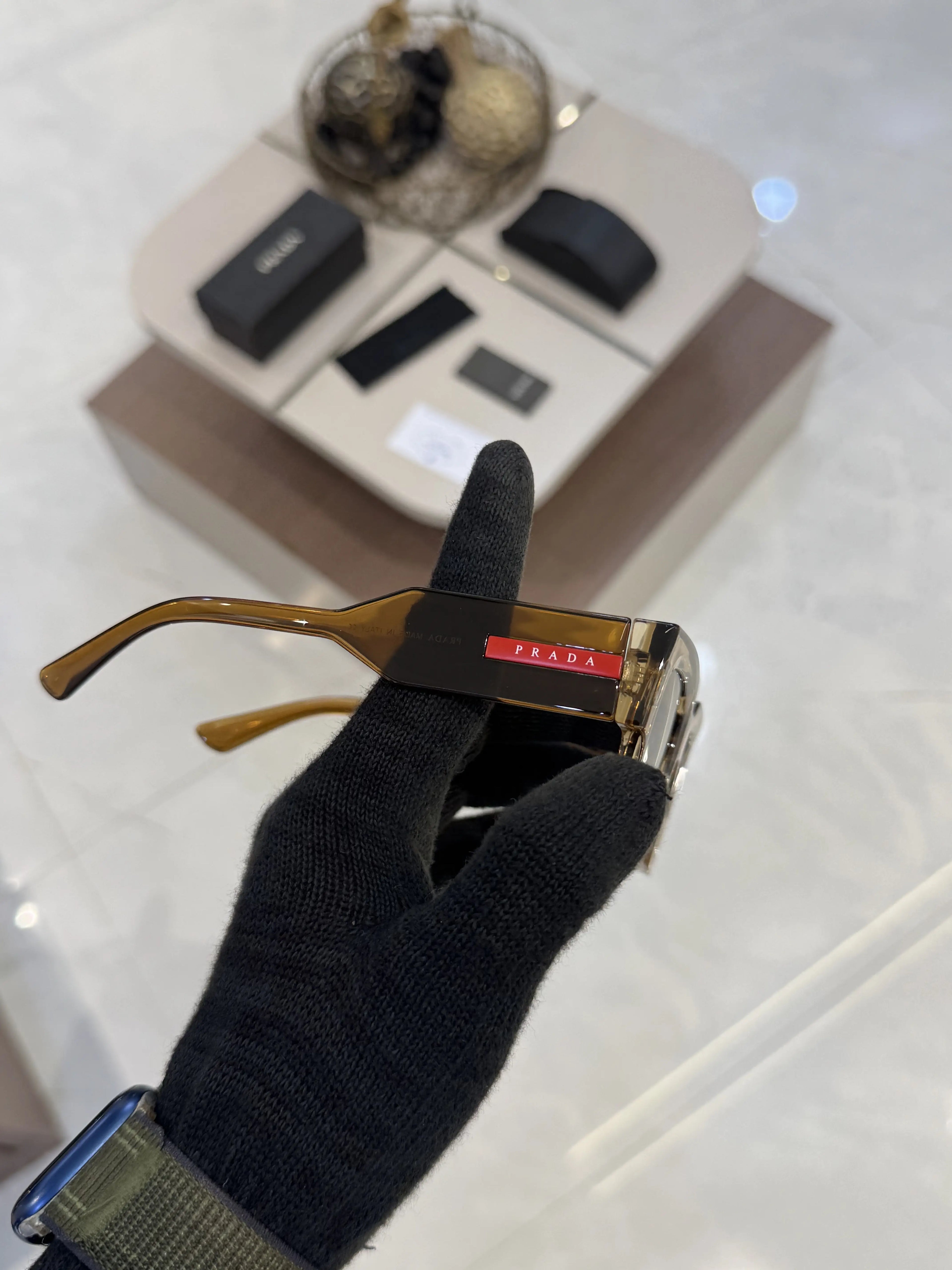 Prada_2333_Brown