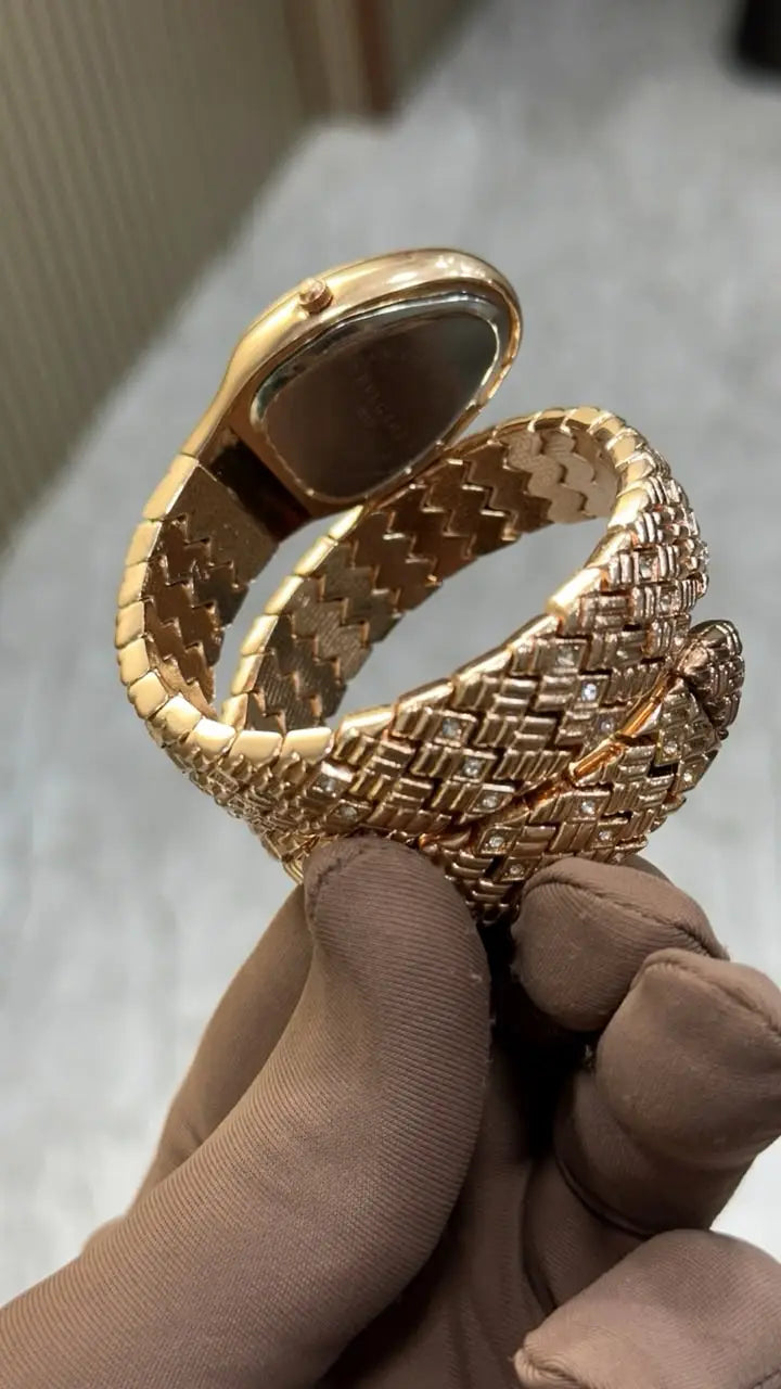 BVLGARI SERPENTI TUBOGAS STUDS CAPSULE
