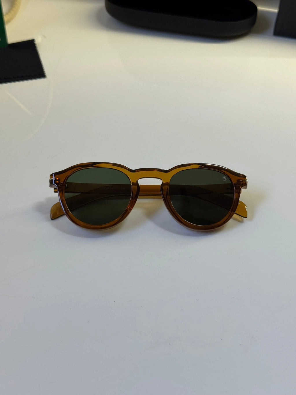 David_Beckham_5255_Brown_Green