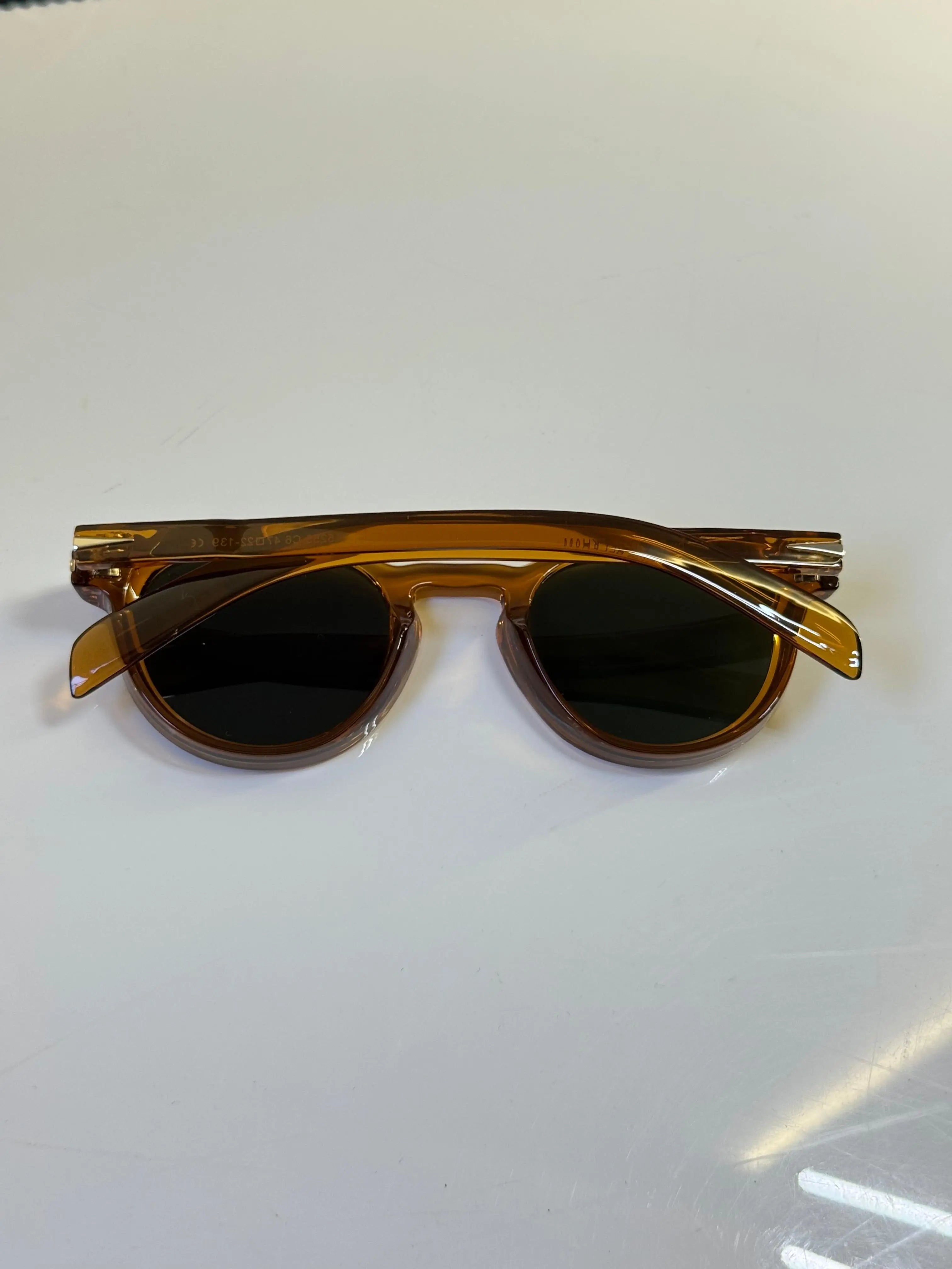 David_Beckham_5255_Brown_Green