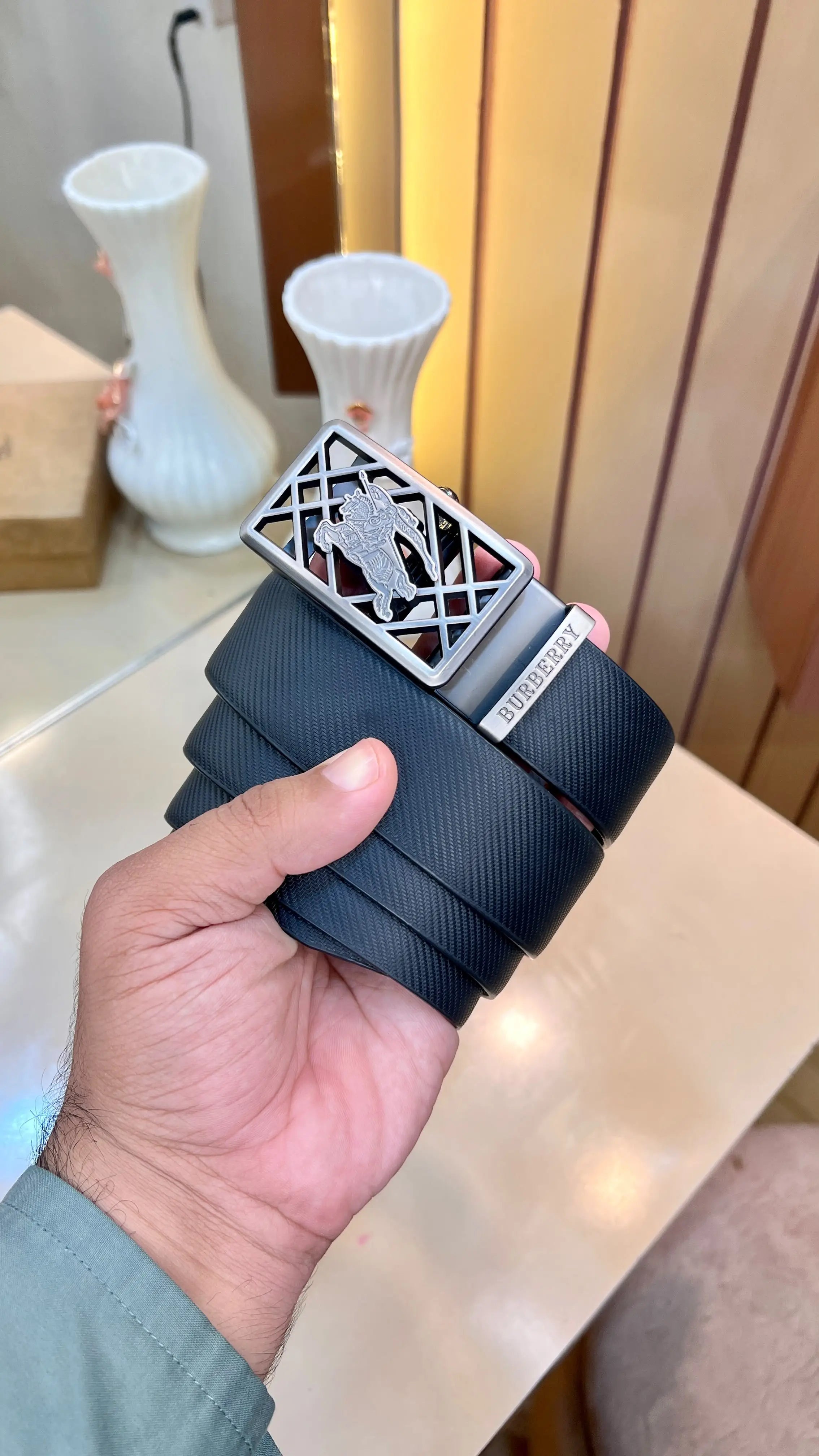 BB BURBERRY PREMIUM QUALITY IMP AUTOLOCK REVERSEABLE BELT WITH OG BOX 