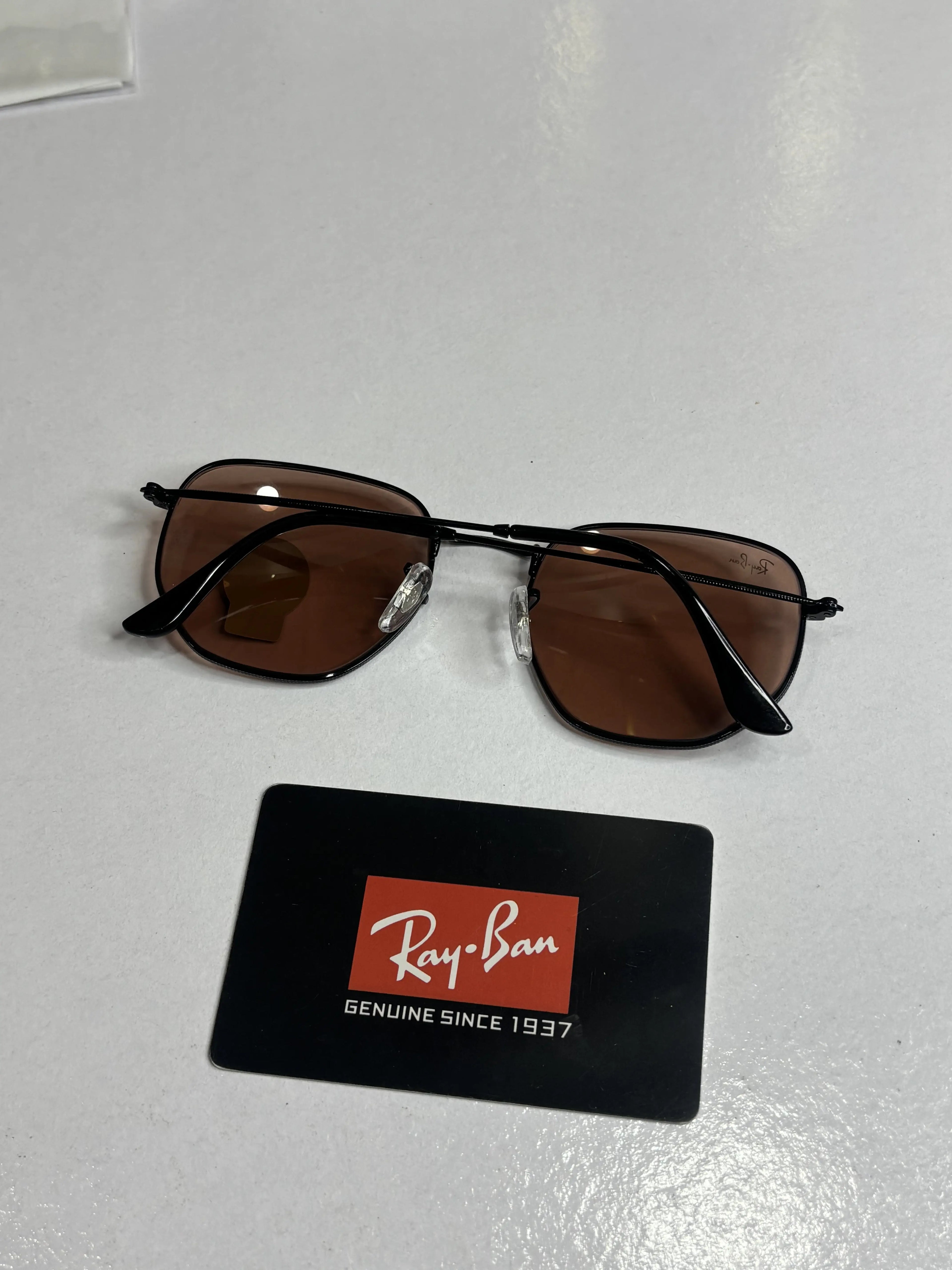 Rayban 3548 Black Red candy 