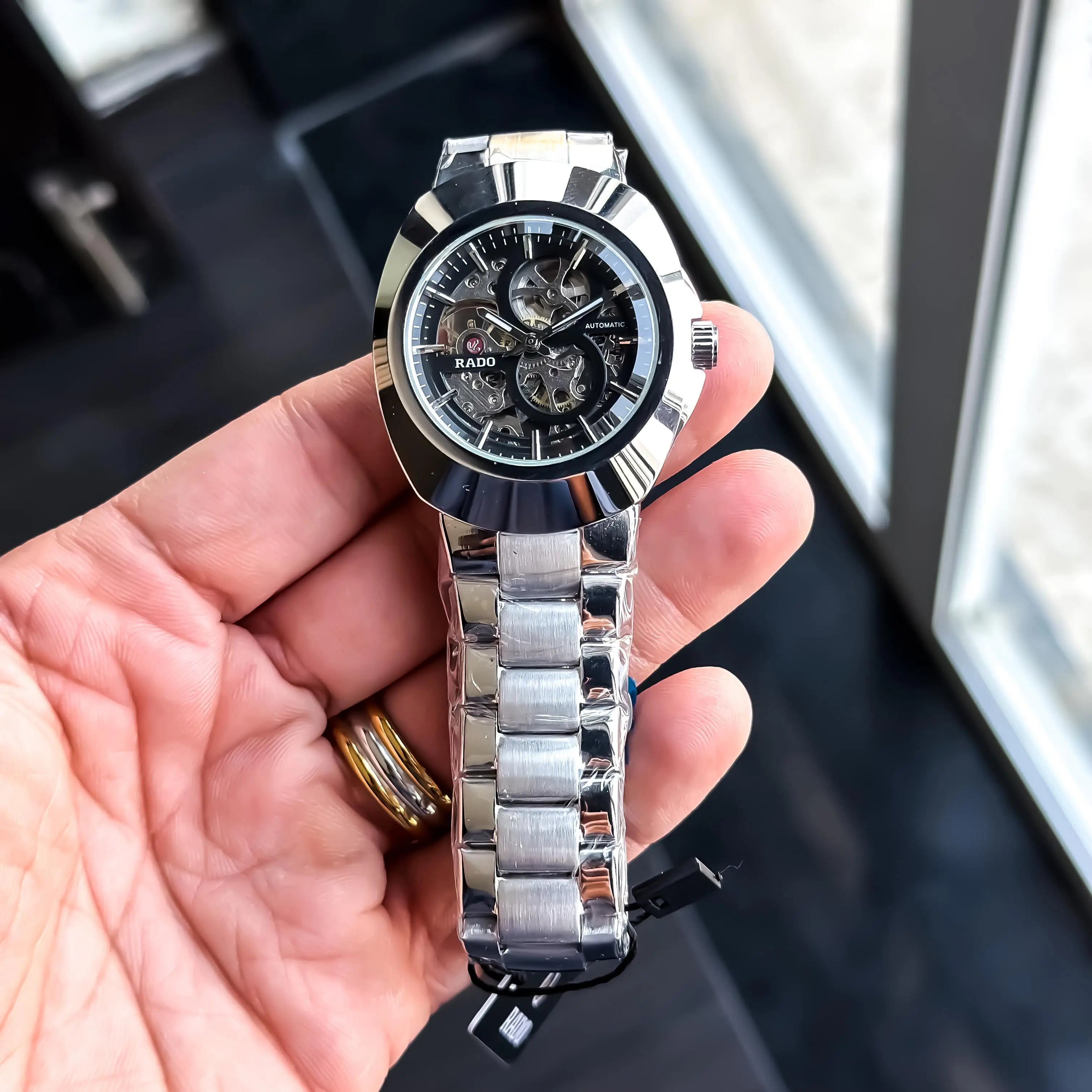 RADO_AUTO_SILVER_BLACK