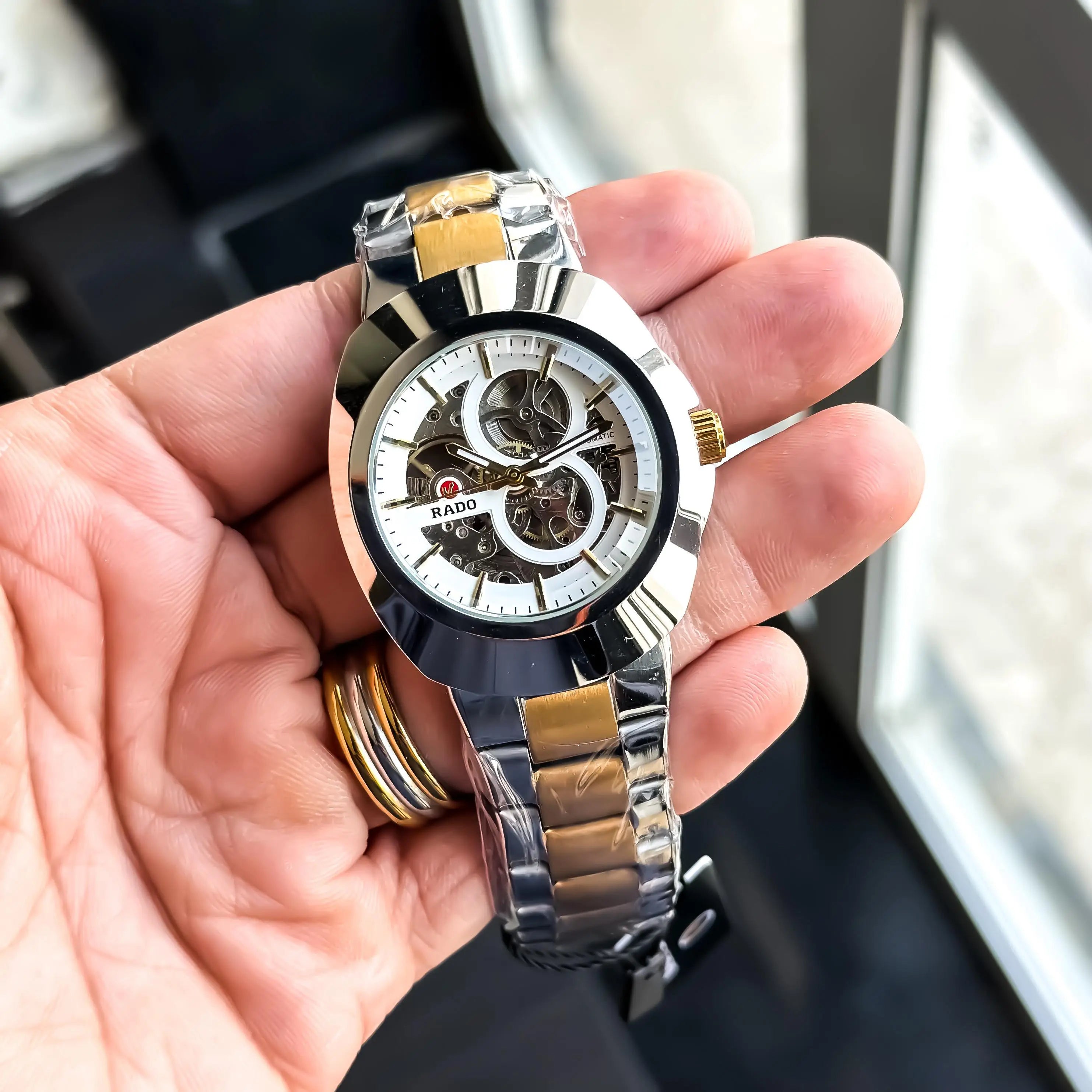 RADO_AUTO_GOLD_TT_WHITE