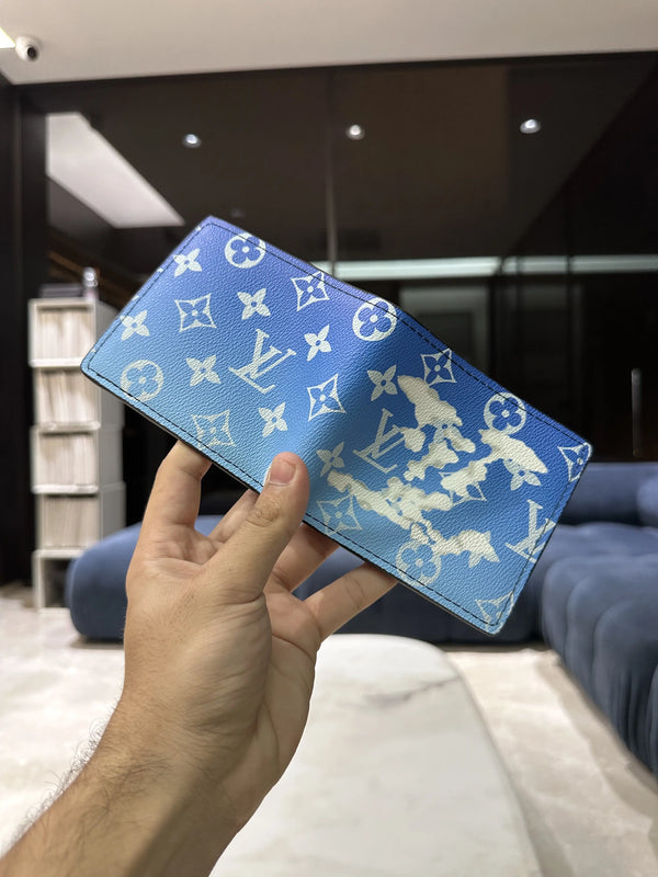 Louis Vuitto n Premium Prnited Wallet lv570