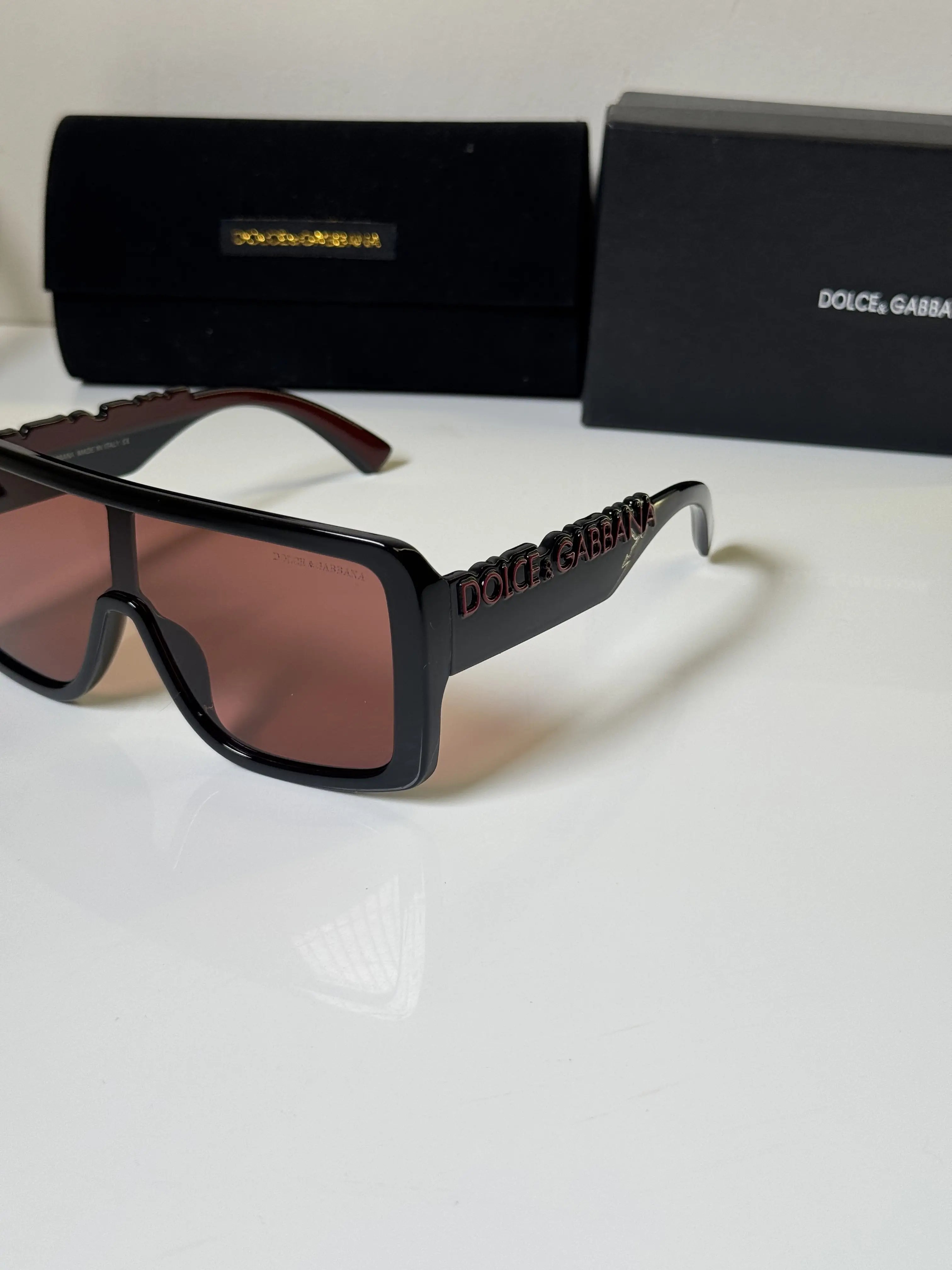 Dolce_Gabbana_6204_Black_Red