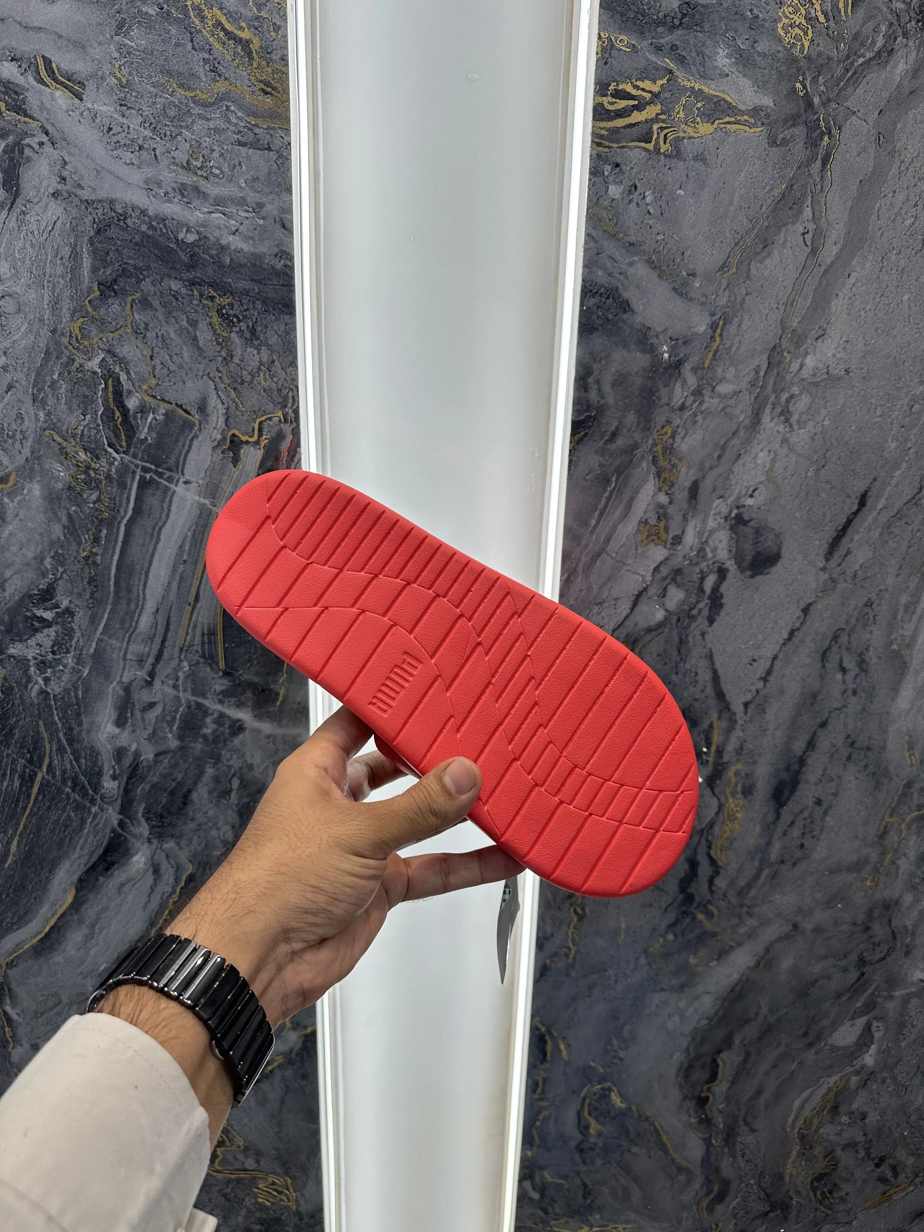 Puma_Mercedes Red AMG Petronal Soft Comfort Slide