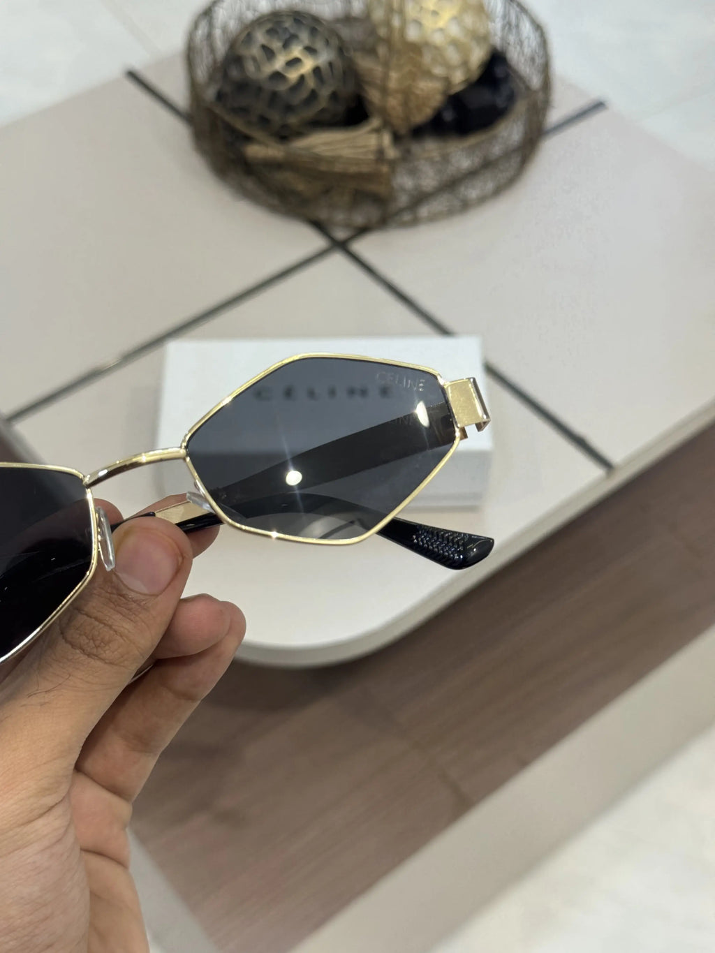 Celine_25056_Gold_Black