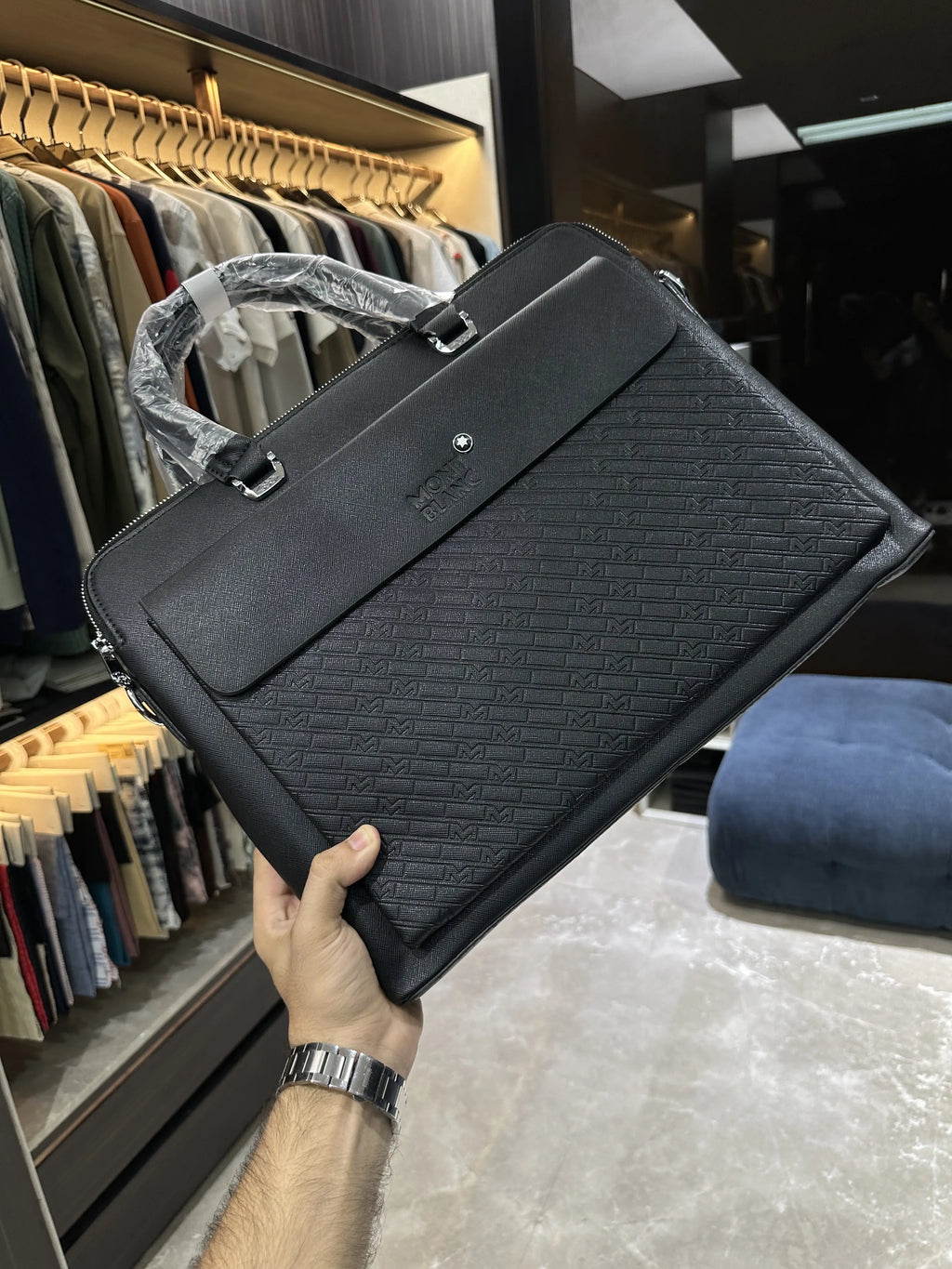 Mont Blan c Luxury Premium Imported Black Laptop Bag Black mb577