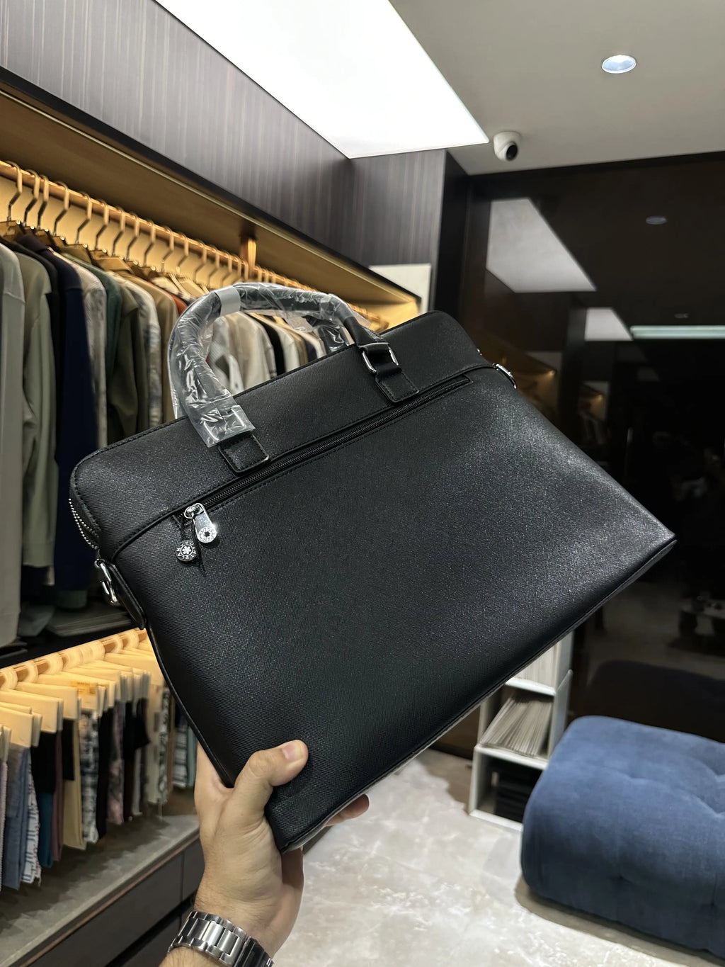 Mont Blan c Luxury Premium Imported Black Laptop Bag Black mb577