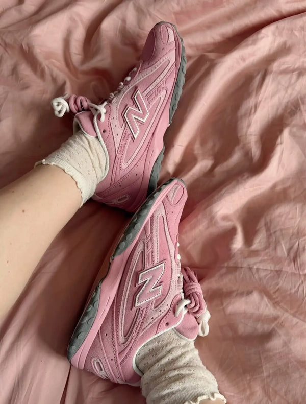New Balance 204L Pastel Pink 429