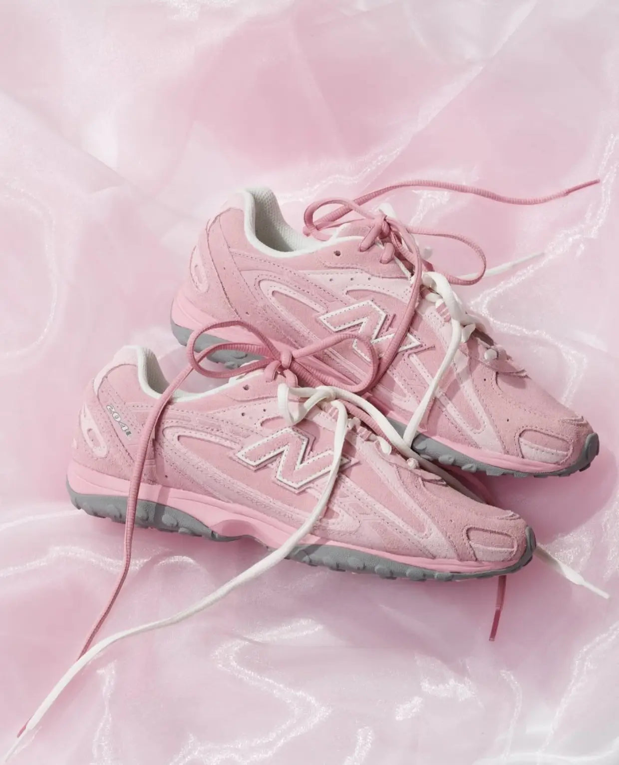 New Balance 204L Pastel Pink 429
