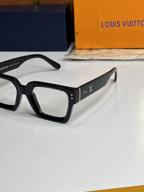 Louis Vuitton 35104 Frame 