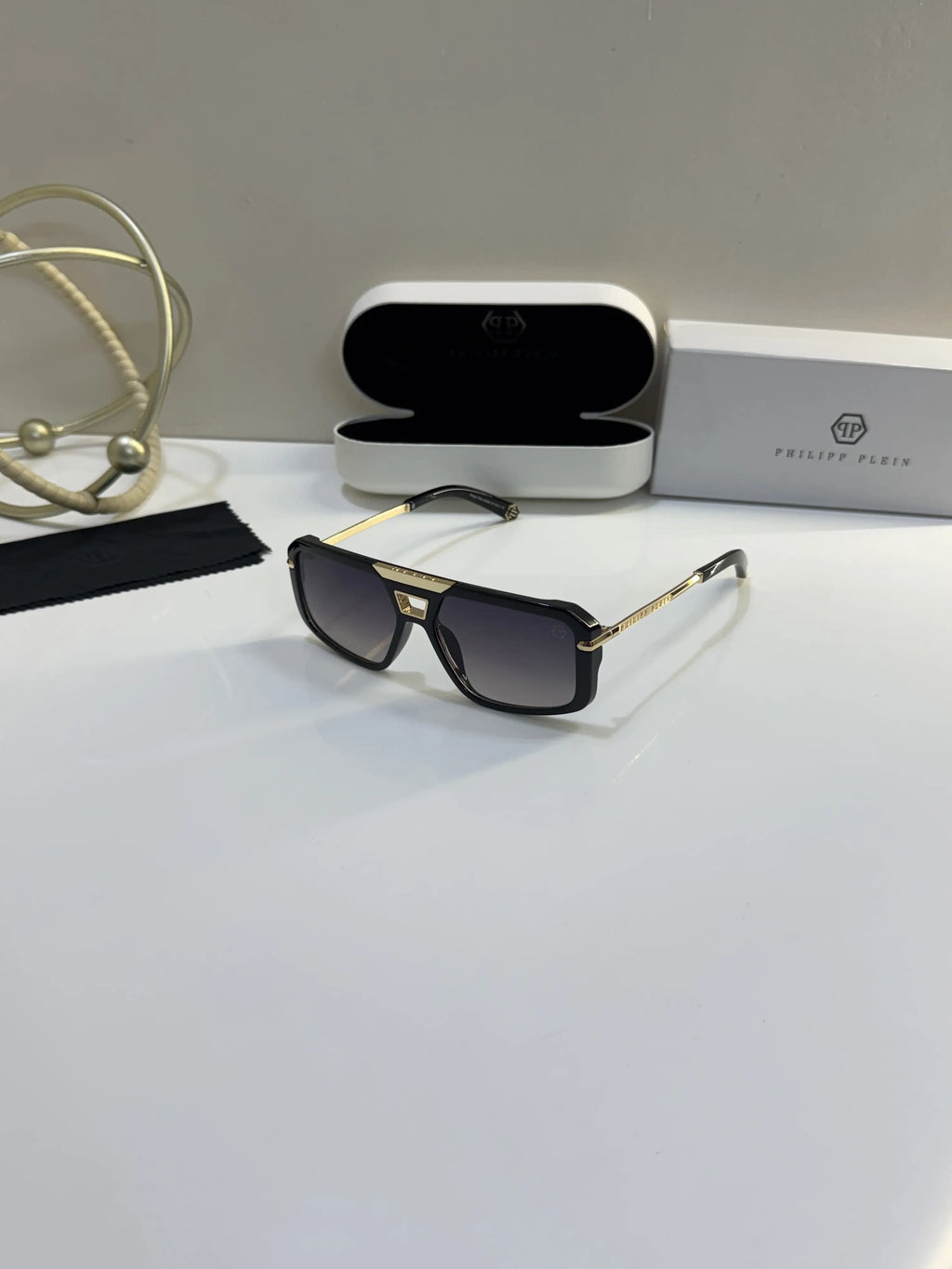Philipp_Plein_99531_Gold_Black